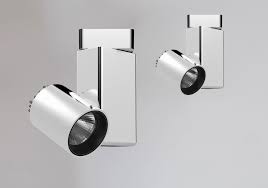 Fort knox, now fort knox state park or fort knox state historic site, is located on the western bank of the penobscot river in the town of prospect, maine, about 5 miles (8.0 km) from the mouth of the river.built between 1844 and 1869, it was the first fort in maine built entirely of granite; Fort Knox Professional Lamps Spotlights Flos