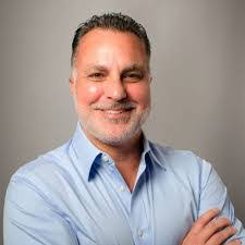 Michael Bitar's Instagram, Twitter & Facebook