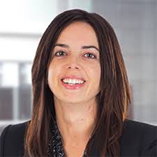 Lisa Roney's Instagram, Twitter & Facebook