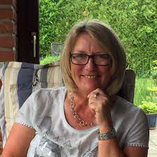 Gabriele schramm schistosomes control inflammation in their hosts via highly effective mechanisms such as induction of tregs, bregs, and alternatively activated macrophages (aams). Gabriele Schramm Mitarbeiterin In Der Golfbranche Golfschule Xing