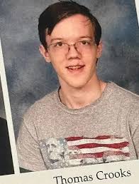 Trump, suikast girişiminin ardından ilk kez halk karşısına çıktı! Savaş  sözleri yankılandı! Gözyaşlarına hakim olamadı! Beklenmedik hamle