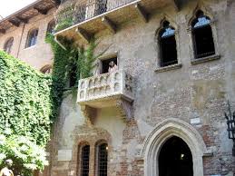 See 2,654 traveler reviews, 713 candid photos, and great deals for giulietta e romeo hotel, ranked #2 of 88 hotels in verona and rated 4.5 of 5 at tripadvisor. On Juliet S Balcony Picture Of Verona Hotel Giulietta E Romeo Tripadvisor