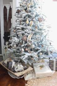 See more ideas about teal christmas, christmas decorations, christmas. 25 Absolutely Stunning White Christmas Tree Decorating Ideas