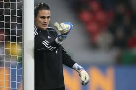 Die ehemalige nationaltorhüterin nadine angerer wünscht sich das auch in deutschland. Lesben Im Fussball Viele Tabus Und Eine Hochzeit Fussball
