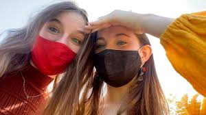 Hi Instagram it's been a minute. Here are 3 pictures with lovely people so  I don't have to do math :) keep your hands clean, wear a mask, and get  vaccinated!