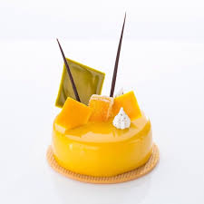 Frank Haasnoot On Instagram L Abricot Yoghurt Mousse Apricot Cremeux Lime Madeleine Pastry Passio Postres Sin Hornear Recetas De Panaderia Postres Ricos