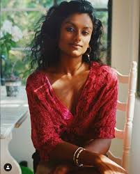 After receiving such immense views and accolades so the fans immediately started eagerly waiting bridgeton season 2 as well. Indian Origin Actress Simone Ashley Lands Role In Netflix S Hit Show Bridgerton Connected To India