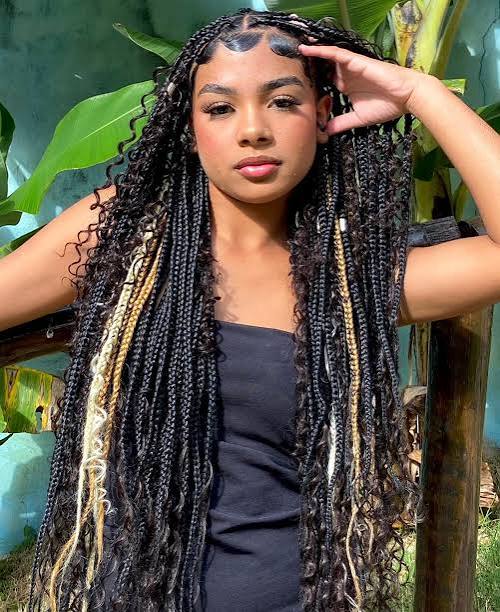 30 Fresh Ideas on Incorporating Peekaboo Braids into Your Next Hairstyle