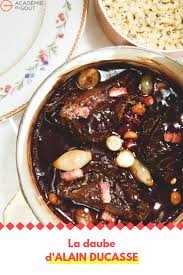Joues De Bœuf En Daube Coquillettes Au Beurre Par Fabienne Eymard Recette Daube De Boeuf Joue De Boeuf Recette