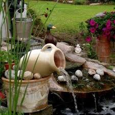 La Recup Au Jardin En 2020 Fuentes Para Jardin Decoraciones De Jardin Fuentes De Agua
