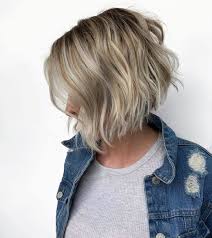 Graduated bob hairstyles are now back in trend. 33 Hot Graduated Bob Haircuts For Women Of All Ages 2021 Update