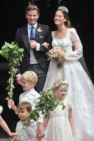 Baroness cleopatra von adelsheim von ernest was born in 1987 in bern, switzerland. Cleo Von Adelsheim Franz Albrecht Zu Oettingen Spielberg Baby Ist Da Gala De