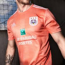 Logo van anderlecht staat op de short aan de voorkant. Rsc Anderlecht 2018 19 Adidas Away Kit Football Fashion