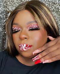 Peppermint swirl chrome nails ❤️✨ #nails #nailart #inspo #christmas  #fblifestyle