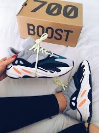 Sneaker Nike Air Fear Of God Amarillo 3d Model In 2020 Women Sport Sneakers Yezzy Shoes Runners Shoes