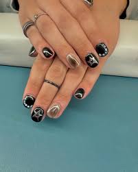 Lili's Nail Lounge (@lilis.nail.lounge) • Instagram photos and videos