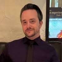 Edward Marlatt's Instagram, Twitter & Facebook