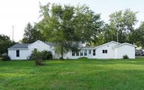 This compares to michigan real estate data , which this week shows a total number of listing properties as 56,315 with a median listing price of $129,900. Sold 6153 W Main Street Street Weidman Mi 48893 3 Beds 1 Full Bath 95000 Sold Listing Mls 18058889
