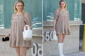 Baby strollers baby stroller brightbebe popular compact wholesale easy quick auto folding poussette bebe portable foldable luxury lightweight baby strollers. Sophie Turner Steps Out In Plaid Babydoll Dress Amid Pregnancy Reports