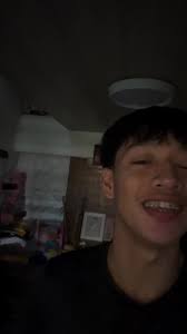 Manatiling Kalmado Kahit Pinaguusapan Ka