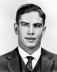 Darrell Mullen's Instagram, Twitter & Facebook