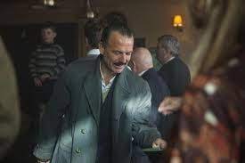 Raymond Thiry Als De Vader Van Andre Hazes In De Speelfilm Bloed Zweet En Tranen Uit 2015 Met Deze Rol Won Hij Een Gouden Ka Gouden Kalf Vader Ouder Worden
