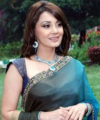 Minissha Lamba Back With Shoojit Sircar Simple Blouse Saree Silk Floral Blouse