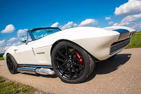 The 2020 corvette stingray, however, isn't about to let its declared top speed of 194 mph (312 kph) float without any video to gallery: 790 Ps In The Chevrolet Corvette C2 Convertible From Geigercars
