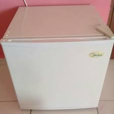 03 67309707/010 341 5988/018 peti ais. Peti Ais Mini Murah Kitchen Appliances On Carousell