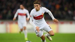 Get the latest soccer news on borna sosa. Bericht Roma Will Borna Sosa Vom Vfb Stuttgart Verpflichten Goal Com