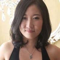 Jenny Maus's Instagram, Twitter & Facebook