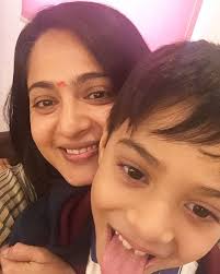 She inspires us to never fit in a box & break stereotypes; Simple Anushka Shetty Instagram 1 236 Likes 17 Comments Anushka Shetty The Queen Anushka Shetty Thaman S Unni Mukundan Anushka Bellej Hoax