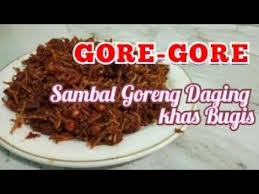 Terlihat begitu nikmat dipadukan dengan ubi jalar yang dipotong stik dan digoreng. Gore Gore Sambal Goreng Daging Khas Bugis Menu Wajib Dan Paling Dicari Saat Pesta Perkawinan Youtube