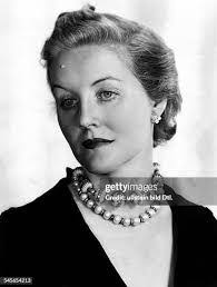 Diana Mitford's Instagram, Twitter & Facebook