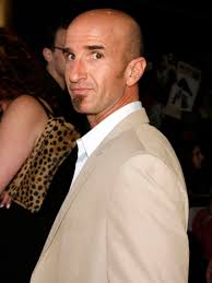 Sons of Anarchy' Director Tackling Pierre Hotel Robbery with '6