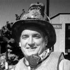 Greg Mackin's Instagram, Twitter & Facebook