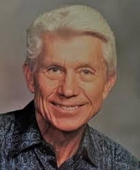 Karen Budz's Instagram, Facebook & TikTok