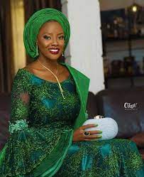 Traditional African Wedding Dresses Always Colorful And Elegant These Traditional In 2020 Latest African Fashion Dresses African Lace Dresses African Wedding Dress