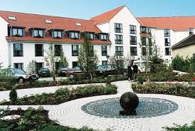 Tvöd, betriebliche altersvorsorge, prämiensystem, corporate benefits, gehalt kommt immer pünktlich. Evangelischen Alten Und Pflegeheim Von Bodelschwingh Haus In Bergheim