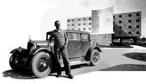 Le Corbusier And Voisin Le Corbusier Corbusier Architect