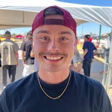 Tristen Gillespie's Instagram, Twitter & Facebook