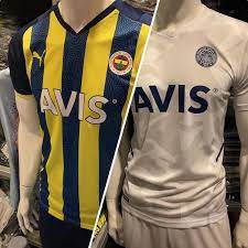 Jun 17, 2021 · i̇ki taraf arasında henüz bir orta yol bulunamadı fakat brezilyalı yıldız yeniden avrupa'da forma giyme konusunda bir hayli istekli. Fenerbahce Yeni Sezon Forma 21 22 Ne Zaman Cikacak Fenerbahce Yeni Sezon Forma Fiyatlari Ne Kadar