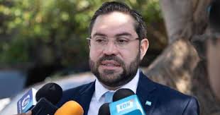 Diputado denuncia que abogada ofreció soborno en el IP