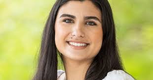 Phoebe Craft's Instagram, Twitter & Facebook