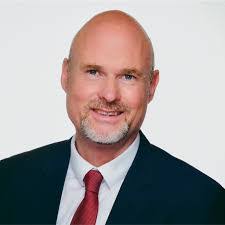 Paul Knuth's Instagram, Twitter & Facebook