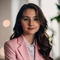 Rebecca Kawalec's Instagram, Twitter & Facebook