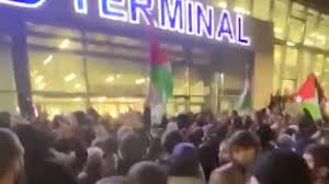 Mob storms Dagestan airport in search ...