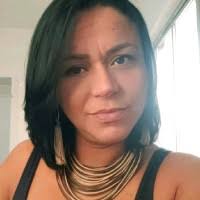 50+ perfis com “Katy De”