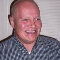 100+ profilů „Banar“