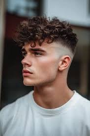 Danielle Rojas (daniellerojasss)